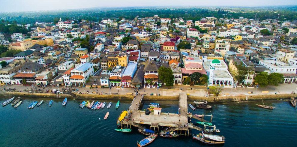 Almasi Tours and Safaris - Lamu Island Tours for Cultural Holidays, Pate, Manda, Kiwayu Islands